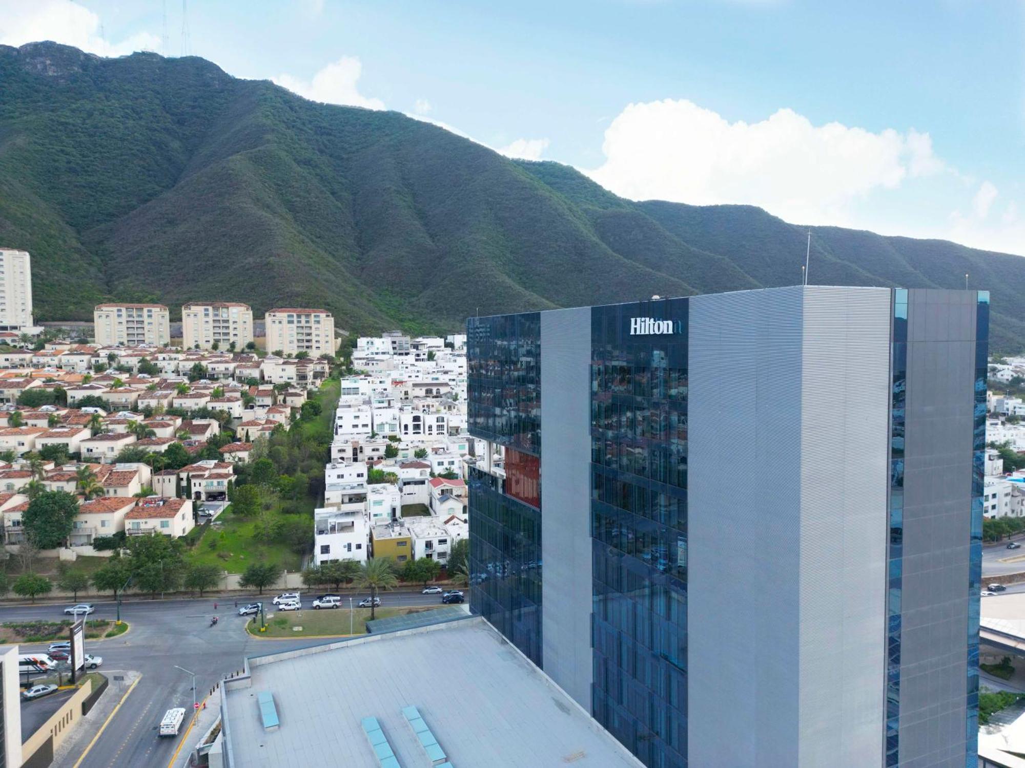 Hilton Monterrey Hotel Exterior photo